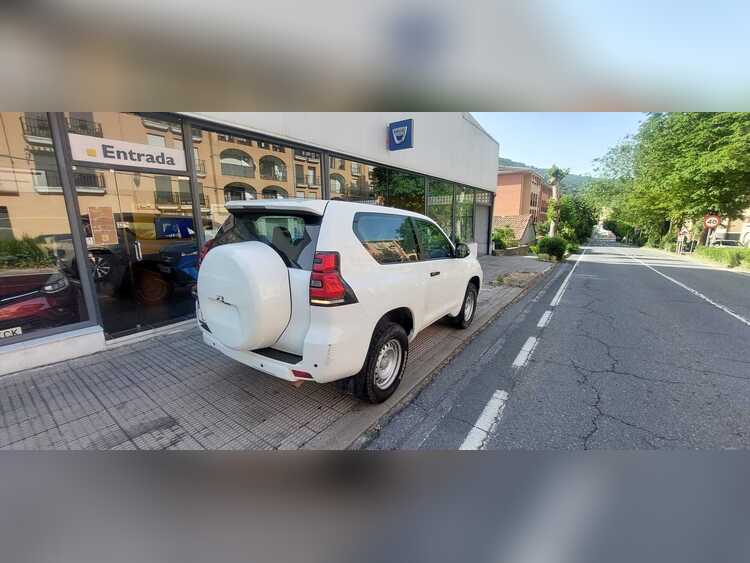 Toyota Land Cruiser 2.5 177CV foto 6